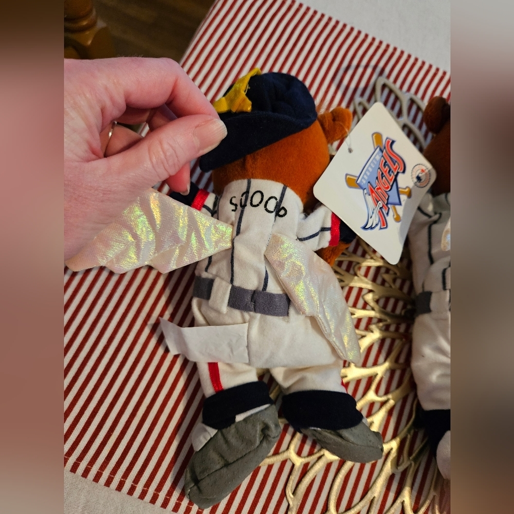 NWT Set of 2 Anaheim Angel's Vintage Baseball Beanies. - Picture 9 of 10